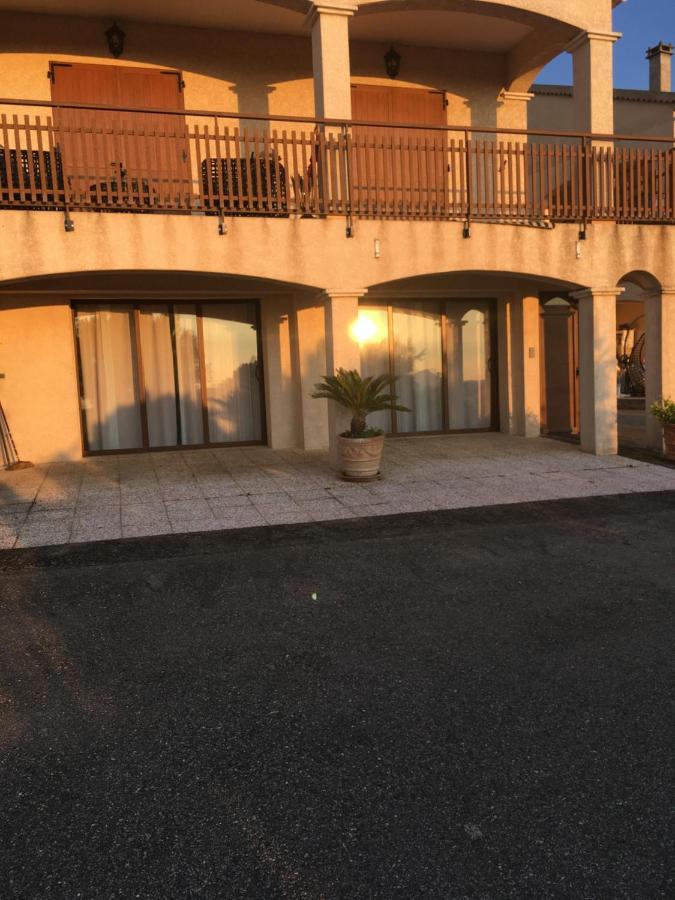 Studio De 39 M2 Vezzani Luaran gambar